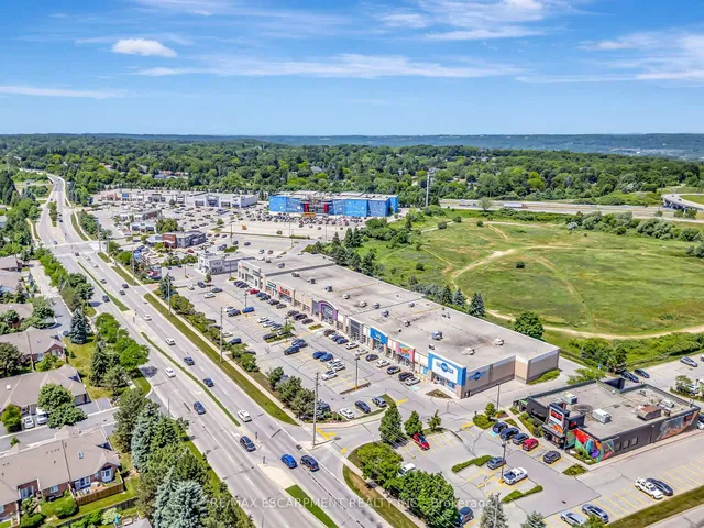 房产图片 41 - 20 Meadowlands Blvd 单元14