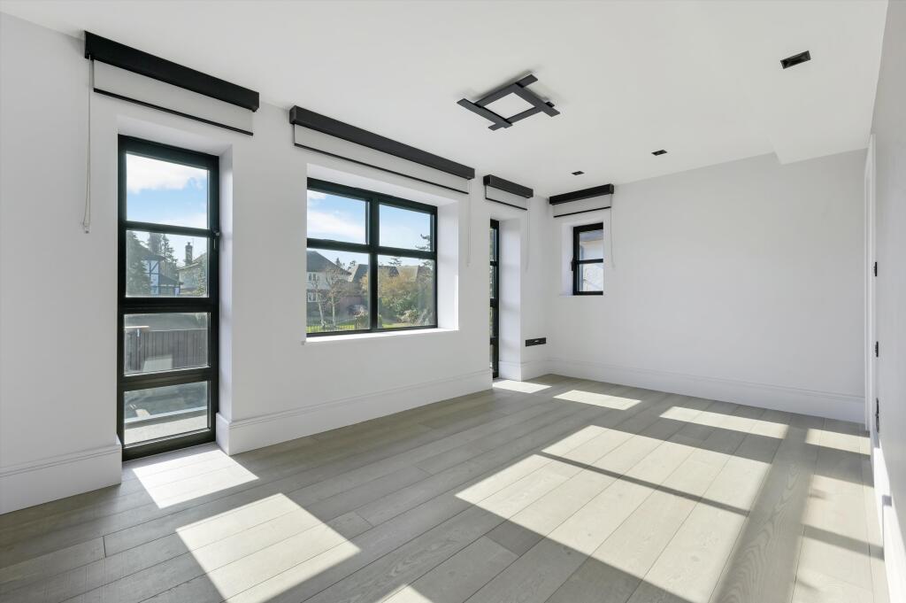 Additional image 44 of Brookmans Avenue, Brookmans Park, Hatfield, Hertfordshire, AL9