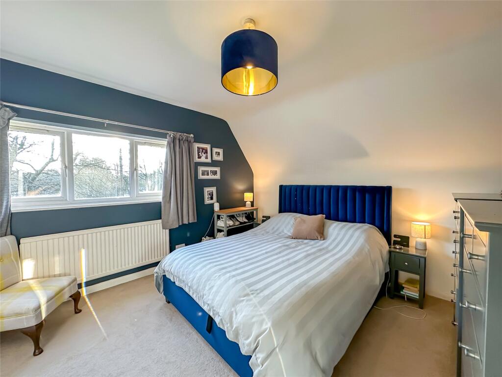 Additional image 12 of South Close, St. Albans, Hertfordshire, AL2