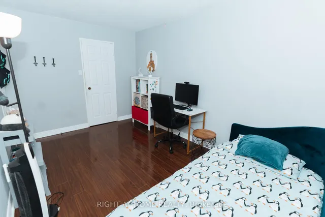 Additional image 16 of 1030 Falgarwood Dr Unit 56