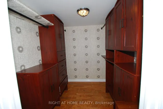 Additional image 13 of 18 Concorde Pl Unit 601