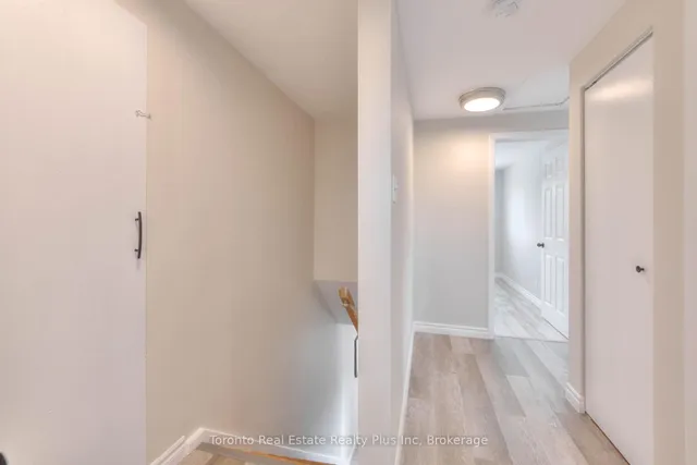 Additional image 17 of 31 Roberts Cres