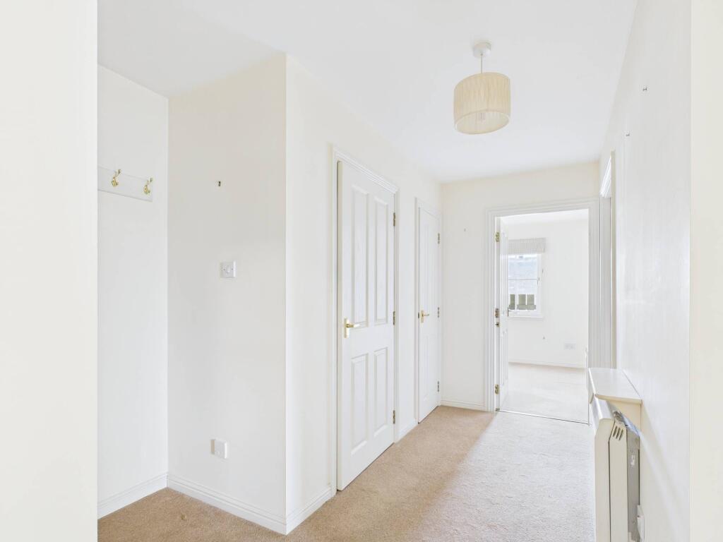 Additional image 15 of Alford, AB33