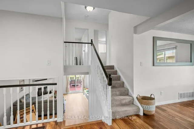 Additional image 23 of 104 Golfwood Dr