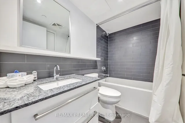 Additional image 22 of 160 Flemington Rd Unit 420