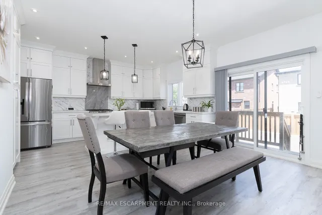 Additional image 10 of 388 Klein Circ