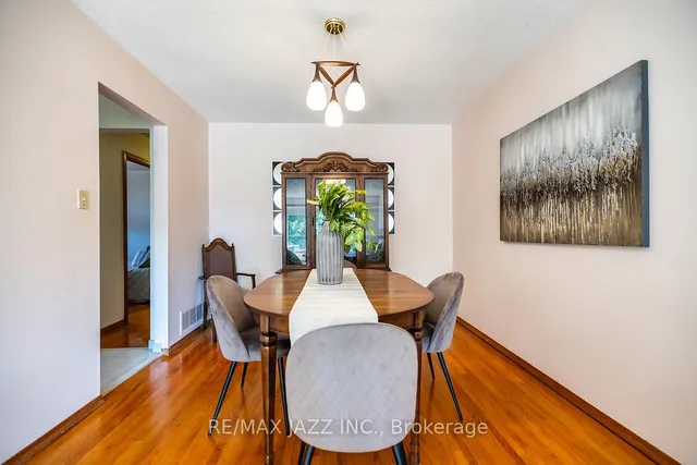 Additional image 9 of 28 Pilot St