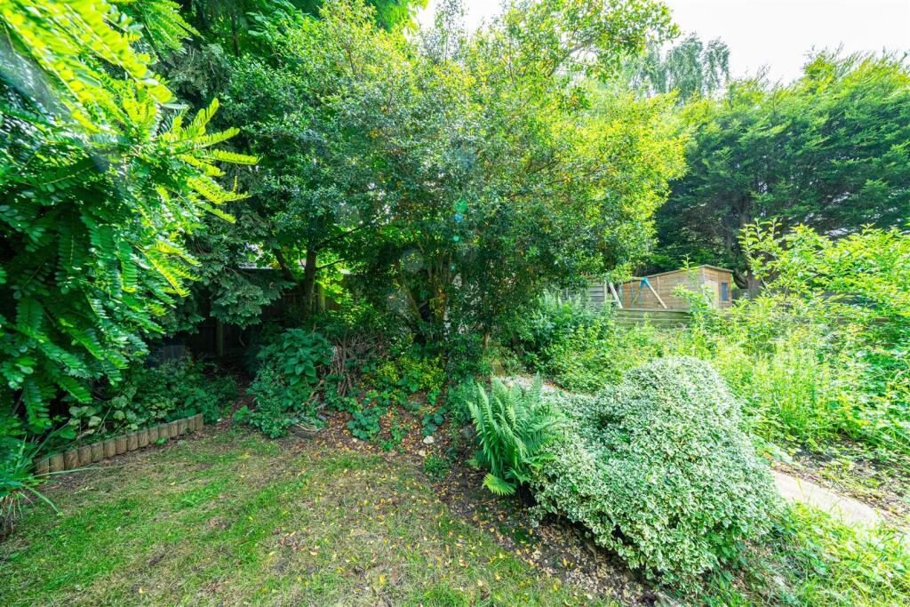 Additional image 25 of Langley Crescent, St. Albans