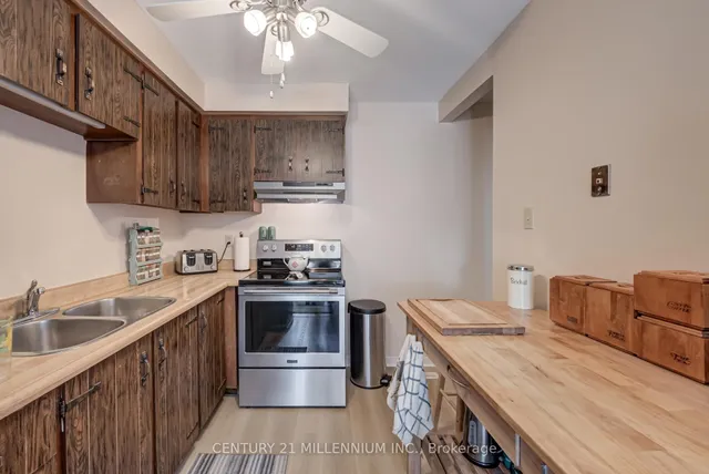 Additional image 15 of 69 Carisbrooke Crt Unit 69