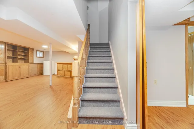 房产图片 33 - 5274 Huntingfield Dr