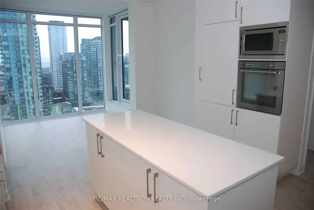 Additional image 7 of 576 Front St Unit 1703