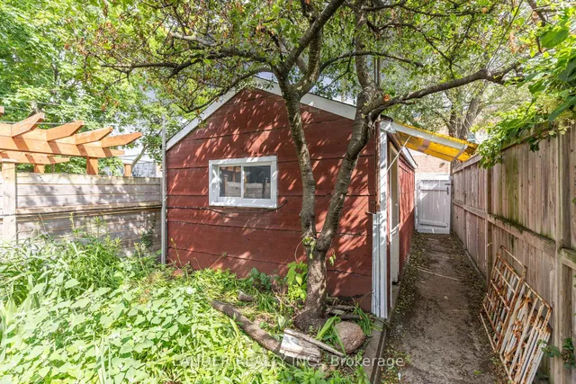 Additional image 28 of 98 Chatham Ave