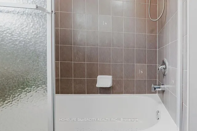 Additional image 36 of 26 Fossil St