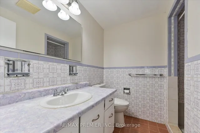Additional image 34 of 44 Petunias Rd