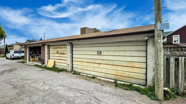 Additional image 30 of 156 Osler St