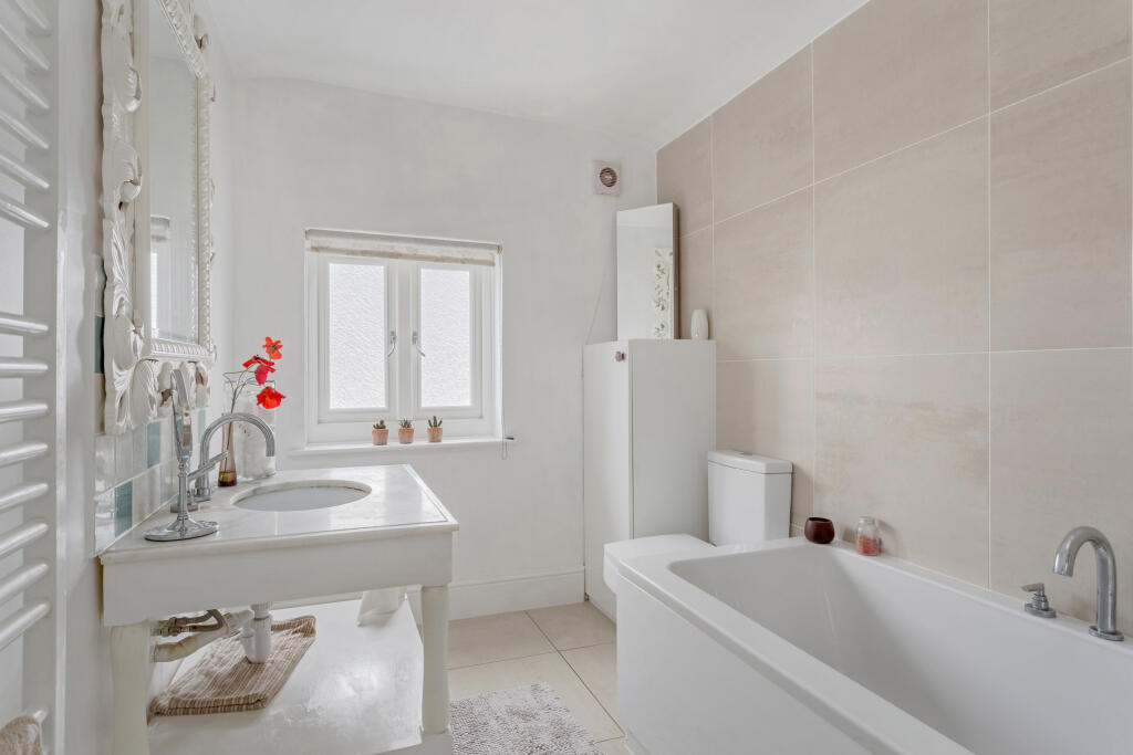 Additional image 14 of Alexandra Road, St. Albans, Hertfordshire