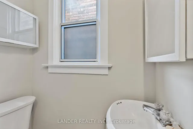 Additional image 19 of 98 Chatham Ave