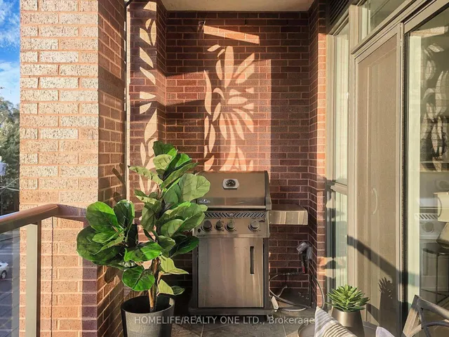 Additional image 34 of 1331 Queen St Unit 402