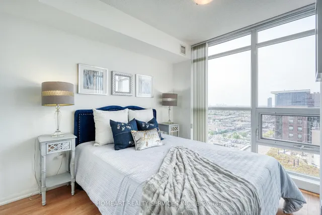 Additional image 24 of 830 LAWRENCE Ave Unit 1603