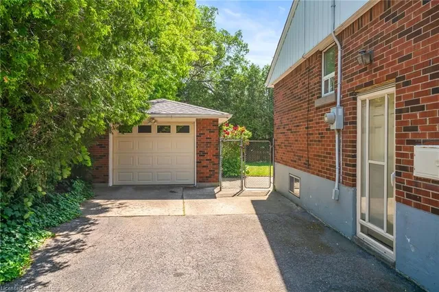 Additional image 23 of 73 Welbourn Dr