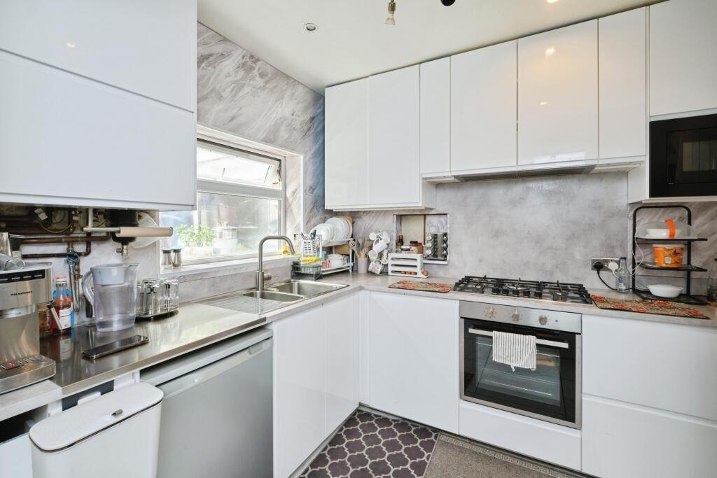 Additional image 4 of Queens Head Road, Birmingham, B21