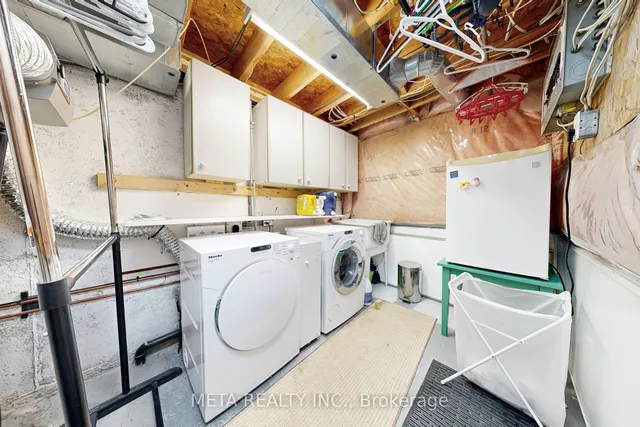 Additional image 35 of 26 Rumi Cres