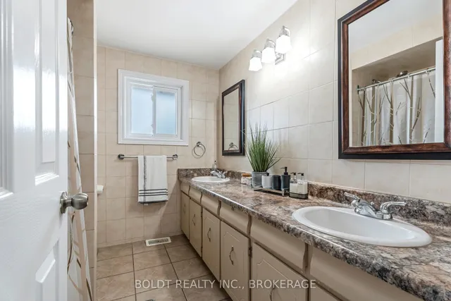 Additional image 13 of 124 Quaker Cres