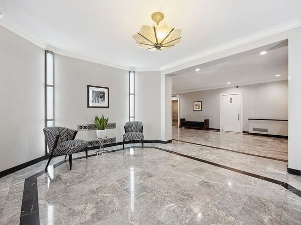 100 Riverside Dr, New York, NY 