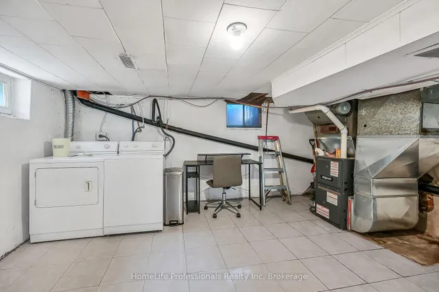 Additional image 28 of 116 Bay St