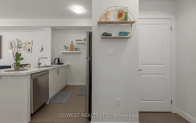 Additional image 9 of 125 Shoreview Pl Unit 301