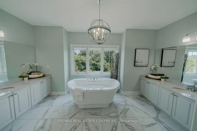 Additional image 33 of 22 Malaspina Clse