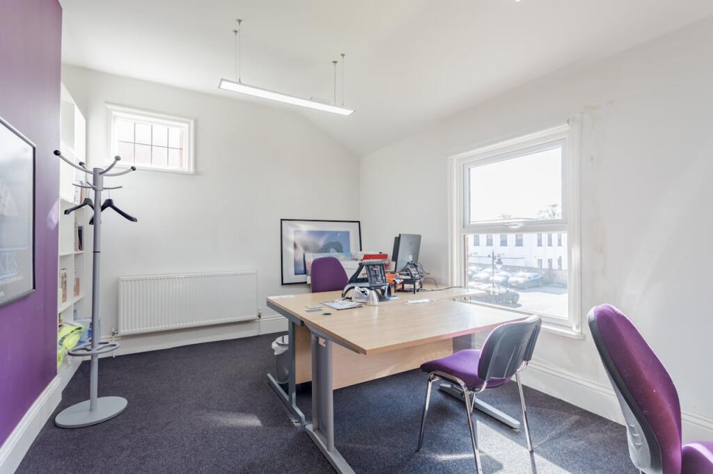 Additional image 14 of 9 Greenfield Crescent, Edgbaston, Birmingham, B15 3AU