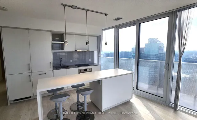 Additional image 4 of 88 Harbour St Unit 6004