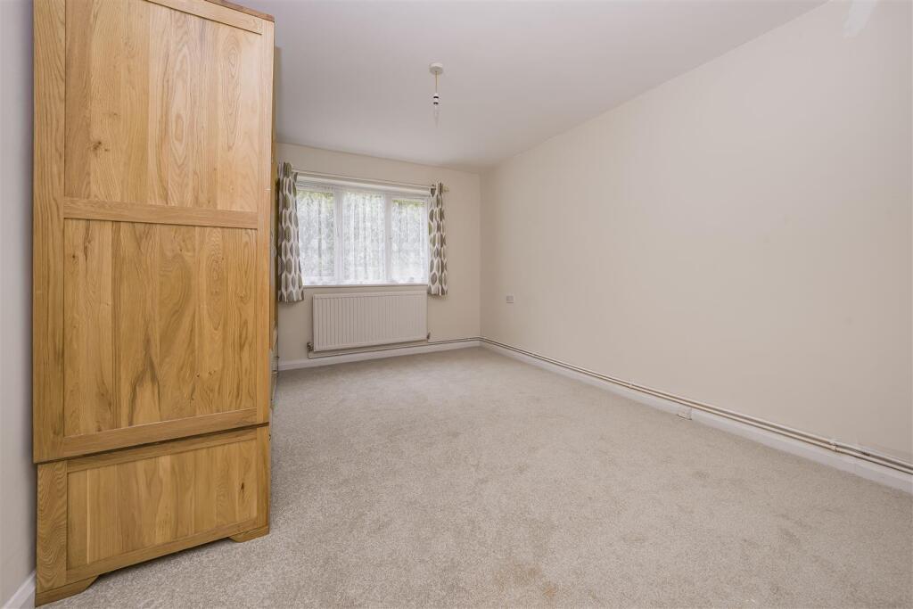 Additional image 8 of The Beeches, Park Street, St. Albans