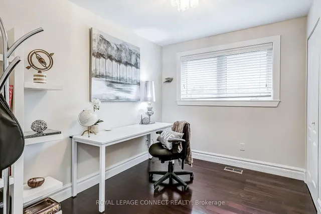 Additional image 20 of 73 Cassandra Blvd