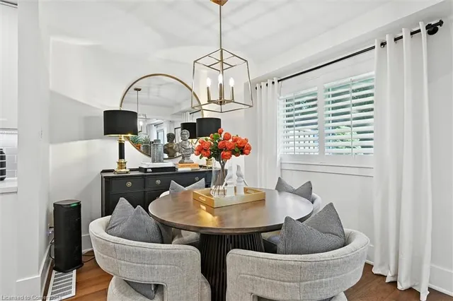 Additional image 12 of 445 Woodview Rd Unit 3