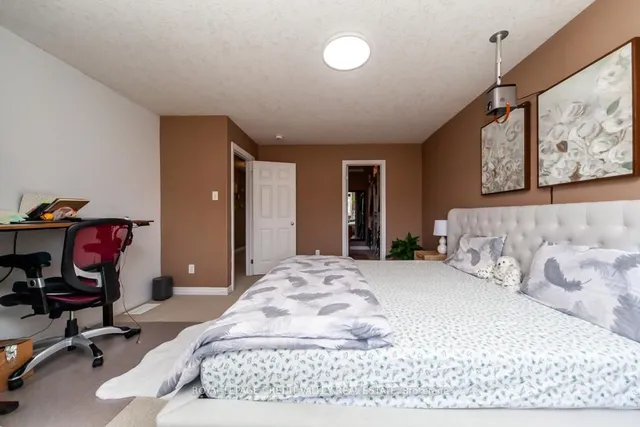 Additional image 14 of 55 Rockcliffe Dr