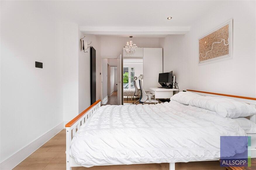 Additional image 7 of Wroxham Way, Harpenden, AL5