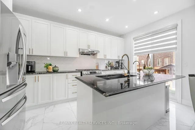 房产图片 15 - 49 Puffin Cres