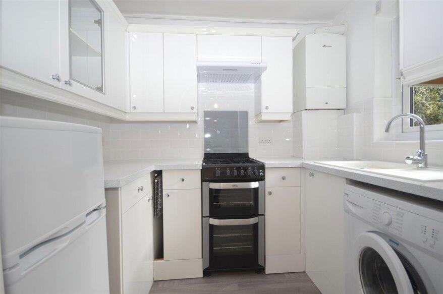 Additional image 8 of The Putterills, Harpenden, AL5