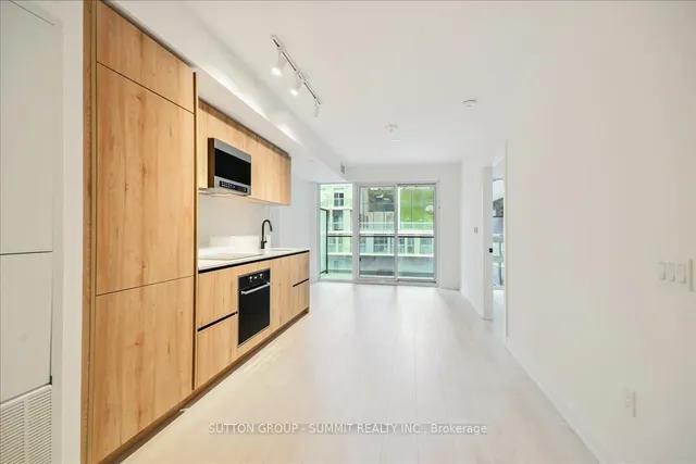 Additional image 10 of 117 Broadway Ave Unit 424