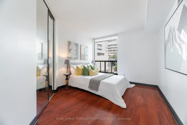 Additional image 25 of 30 Holly St Unit 206