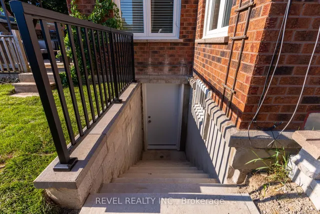 Additional image 50 of 6 Lone Oak Ave