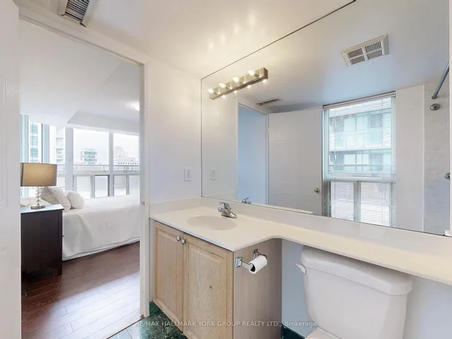 Additional image 17 of 750 Bay St Unit 2307