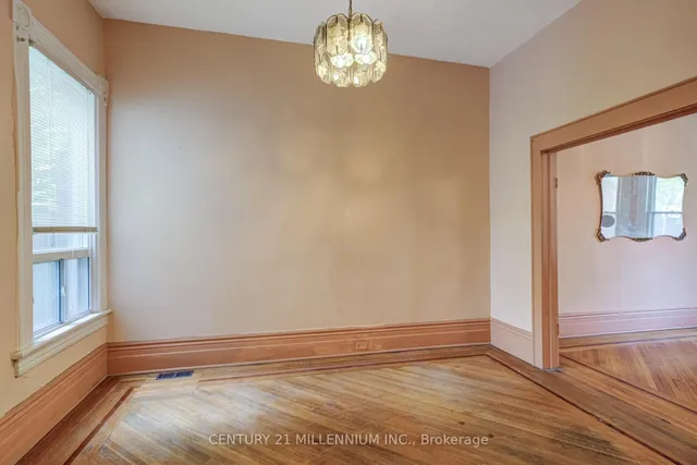 Additional image 12 of 144 Robert St