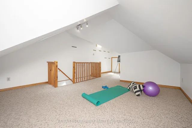 Additional image 26 of 47 Cross St