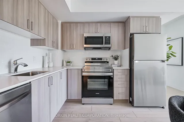 Additional image 8 of 556 Marlee Ave Unit 311