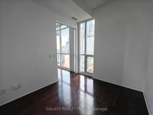 Additional image 23 of 770 Bay St Unit PH205