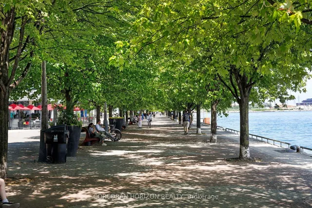 房产图片 46 - 多伦多市Lower Jarvis街15号SPH4402单元