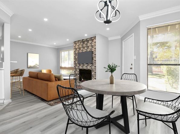 17202 Imperial Valley Dr APT 3, Houston, TX 77060
